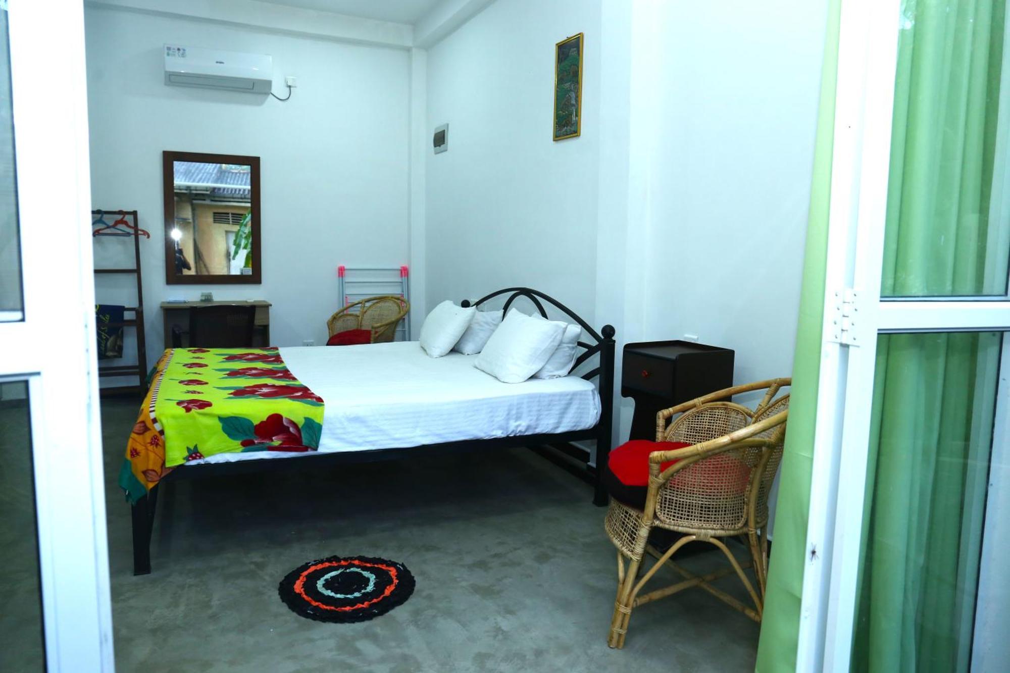 Sandy Palms Guesthouse Hikkaduwa Kültér fotó